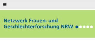 Netzwerk Frauen- und Geschlechterforschung NRW: grüner Banner mit blauem Schriftzug, fünf Punkte daneben, einer blau, vier weiß 
