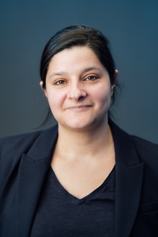 Prof. Mona Motakef Portraitfoto von Prof. Mona Motakef